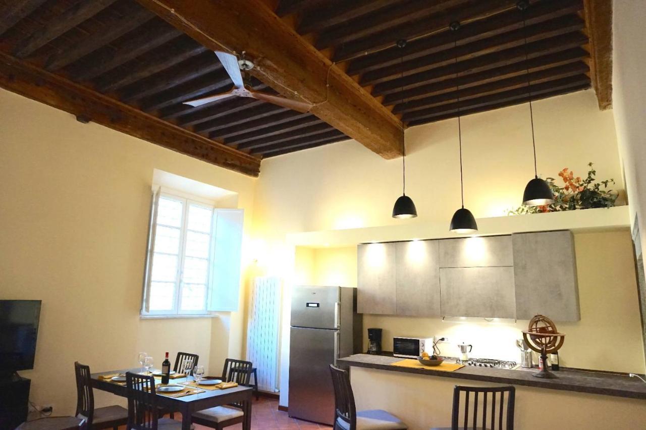 Appartamento L'antica dimora di Bill Lucca Esterno foto