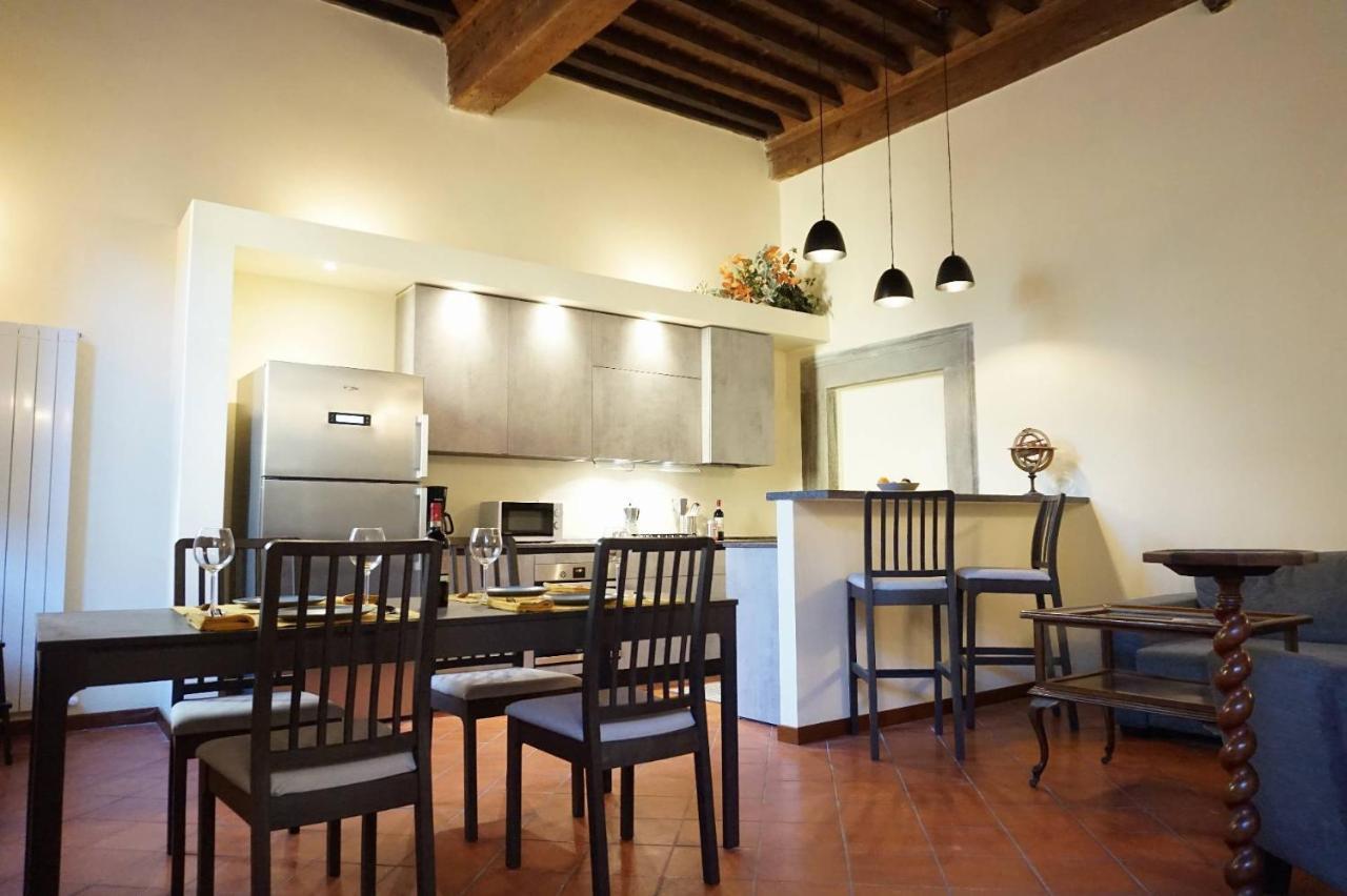 Appartamento L'antica dimora di Bill Lucca Esterno foto