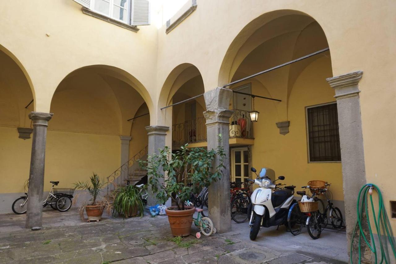 Appartamento L'antica dimora di Bill Lucca Esterno foto